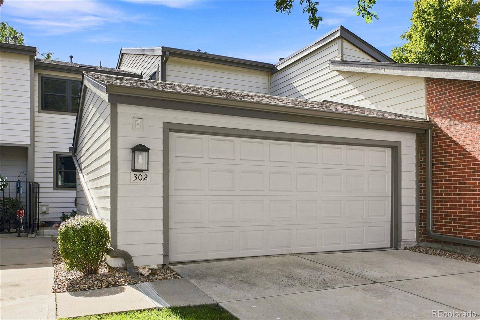 7925 W Layton AVE #302, Denver, CO 80123