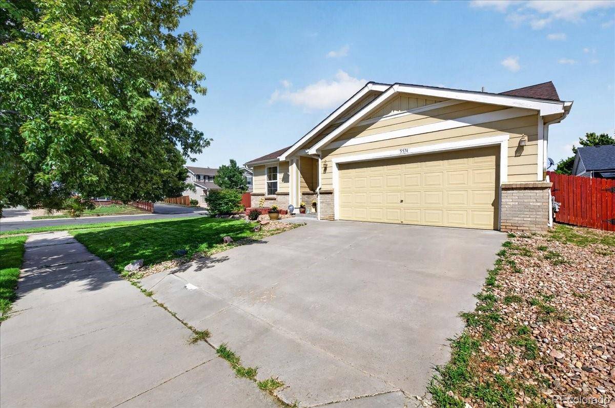 5574 Kalispell ST, Denver, CO 80239