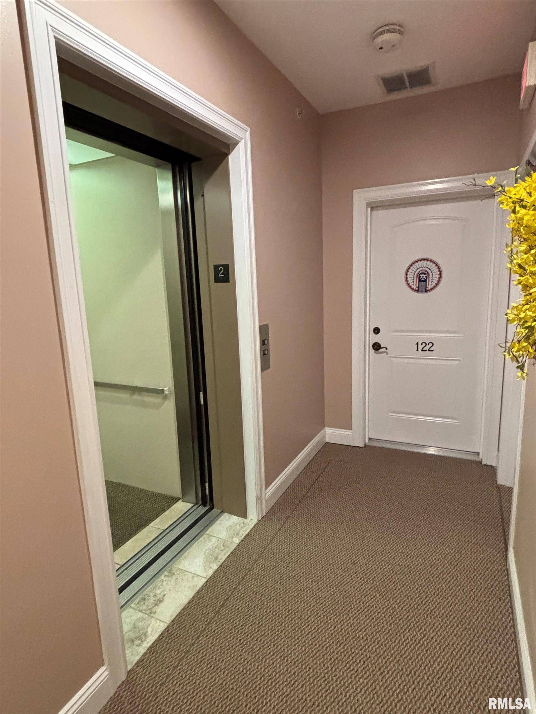 122 EAGLE RIDGE #2B, Washington, IL 61571