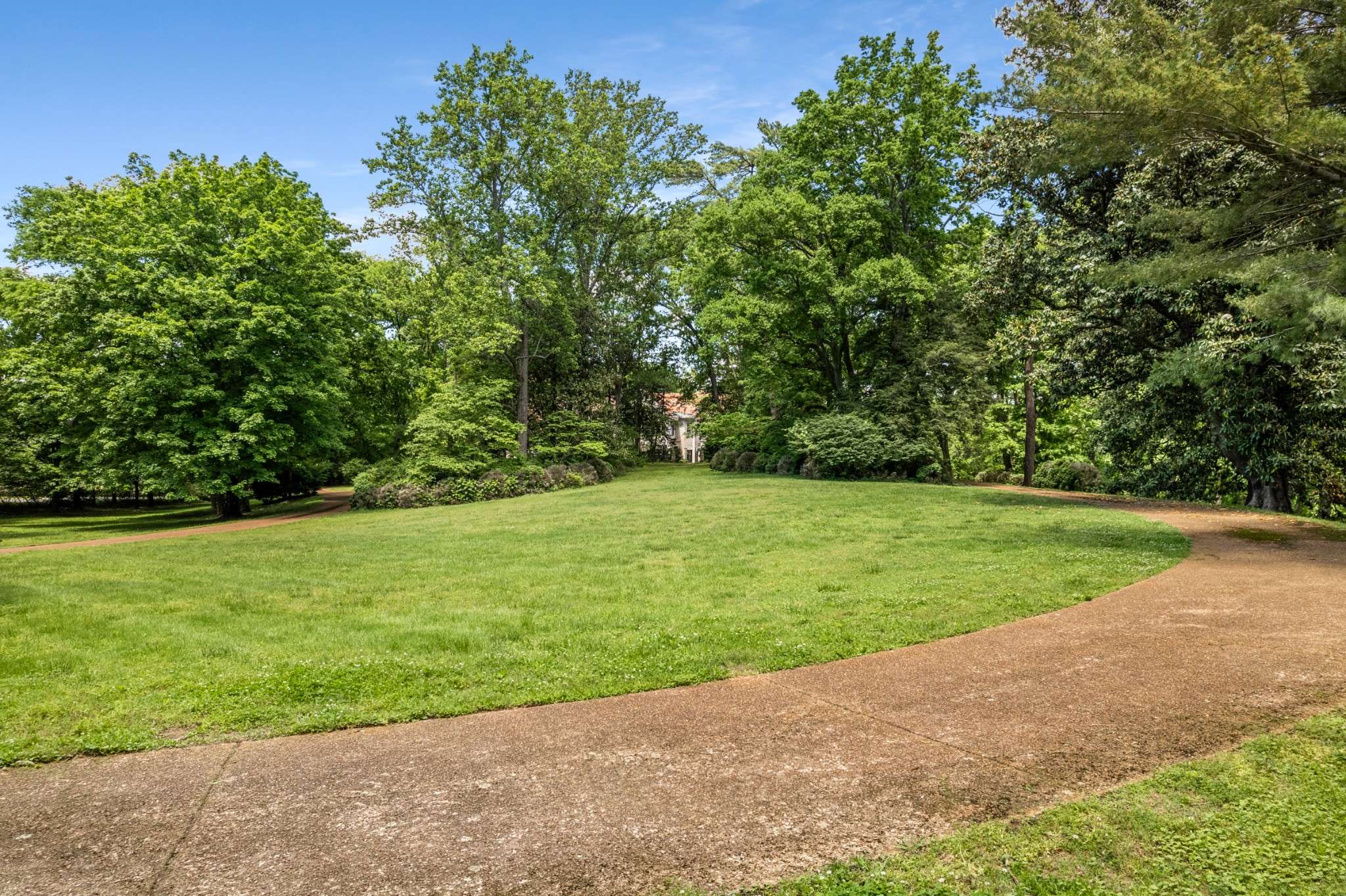 104 Lynnwood Blvd, Nashville, TN 37205