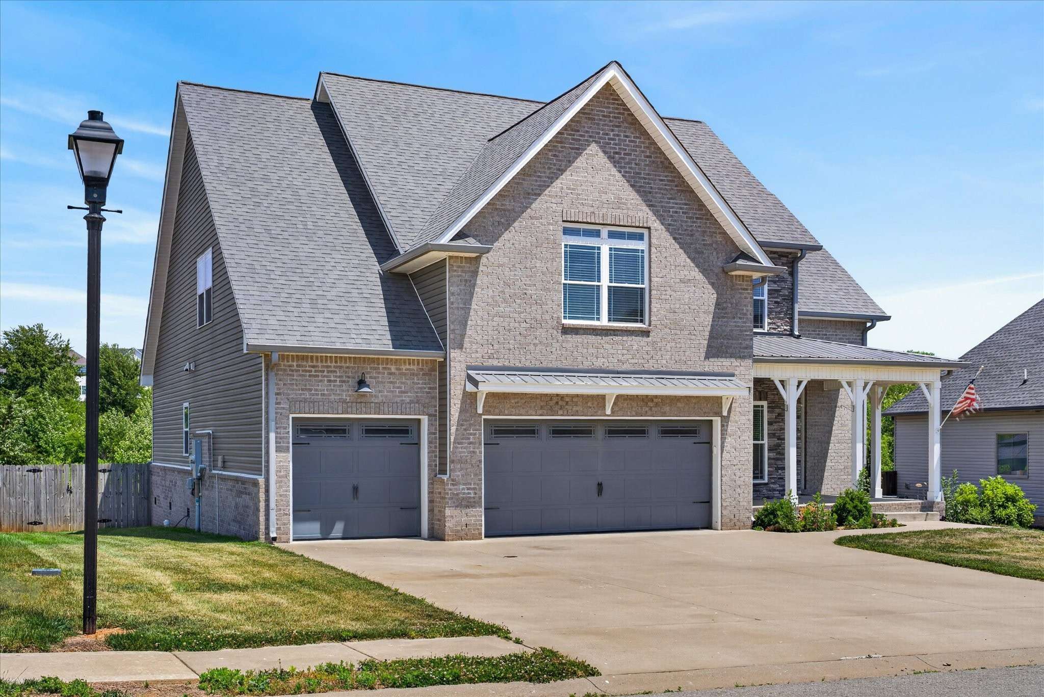 325 Piedmont Pl, Clarksville, TN 37043