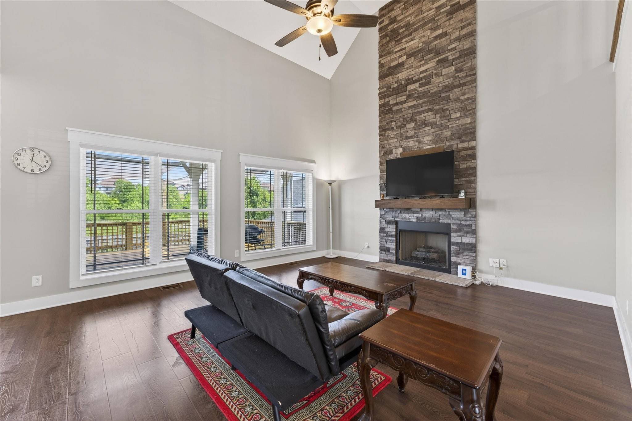 325 Piedmont Pl, Clarksville, TN 37043