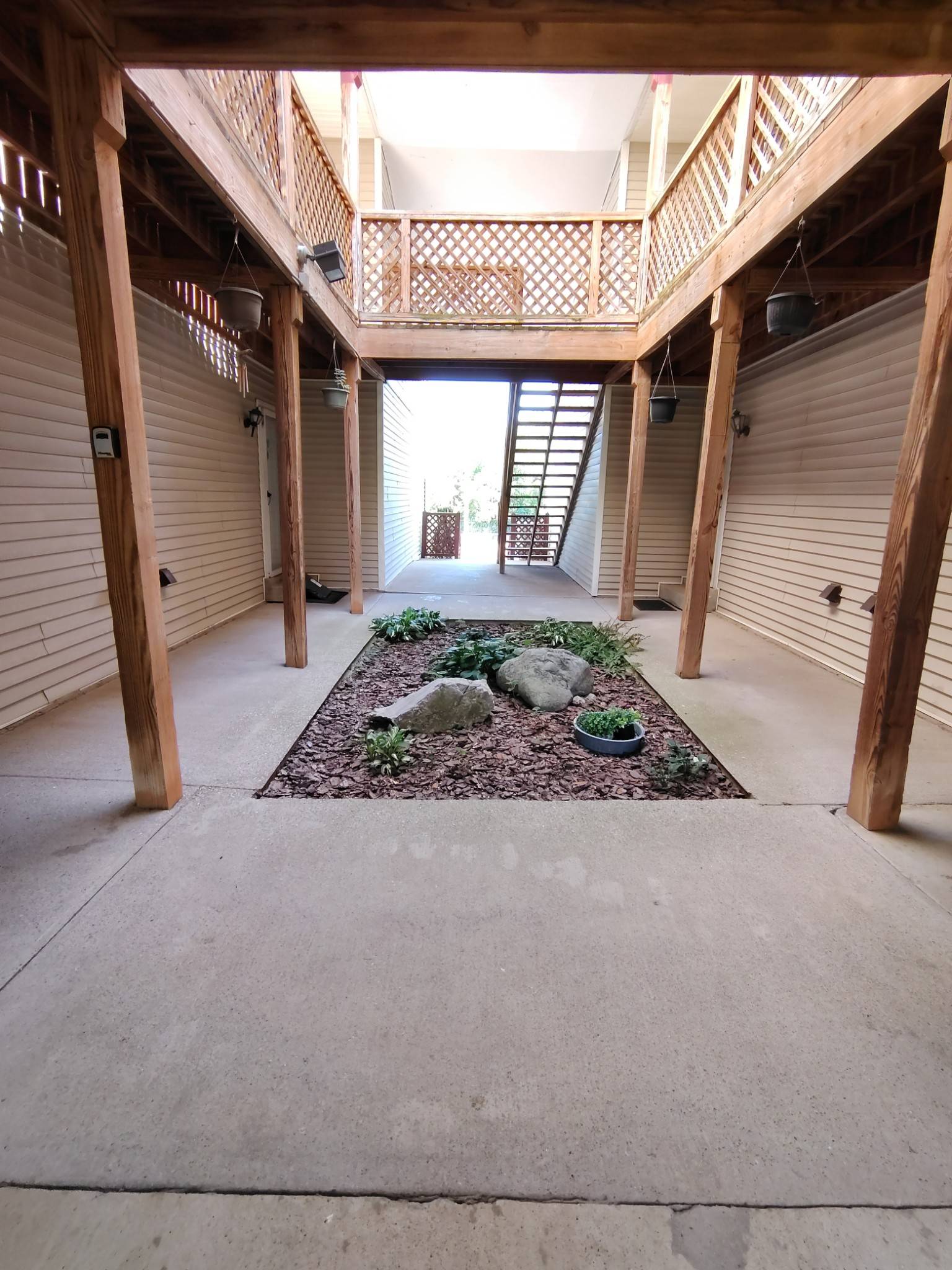 168 N Timber Dr, Nashville, TN 37214