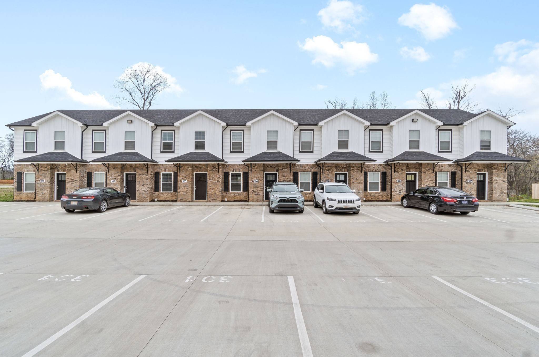 1625 Golf Club Ln #406, Clarksville, TN 37043