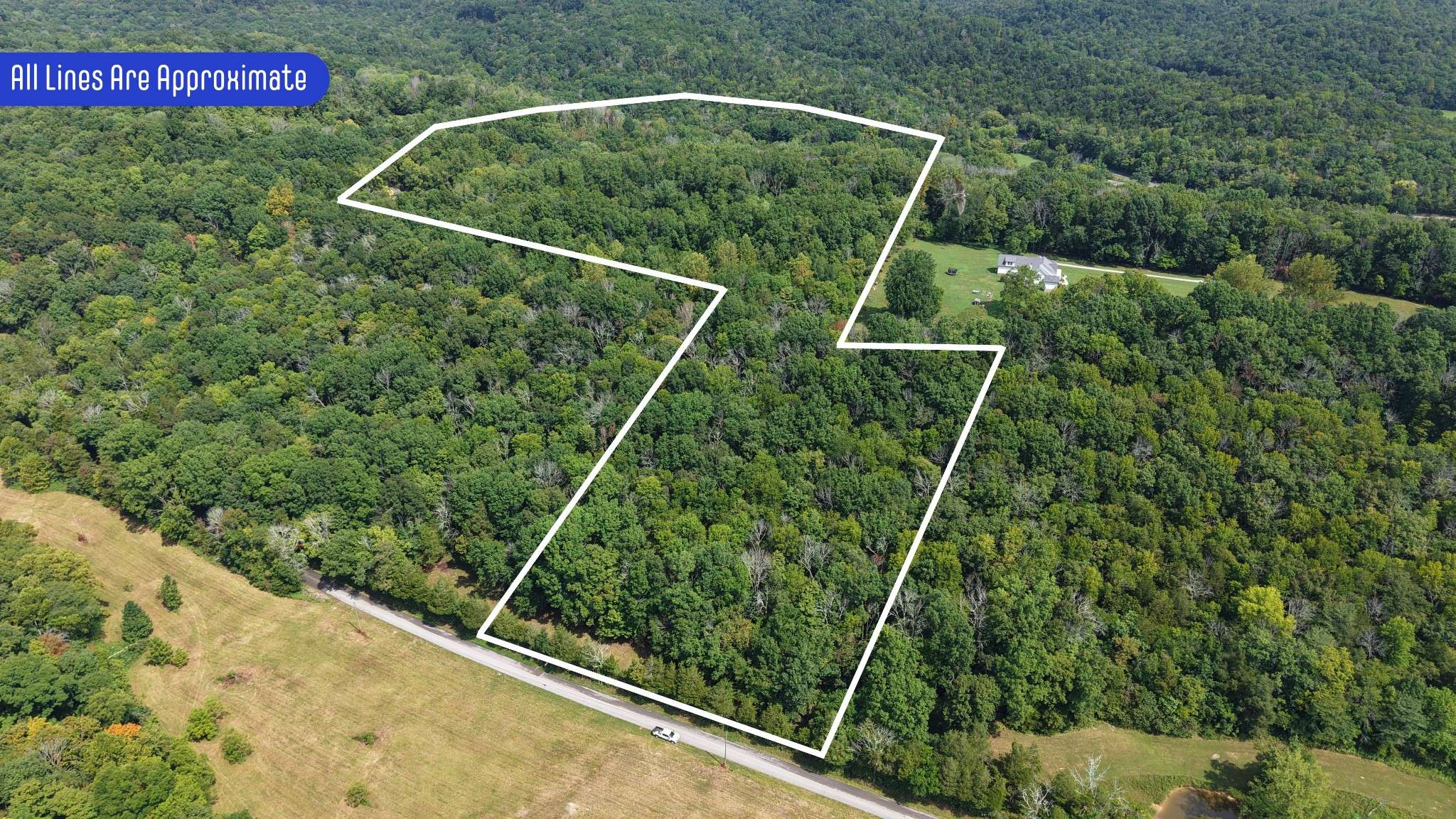 156 Madden Private Ln, Bethpage, TN 37022