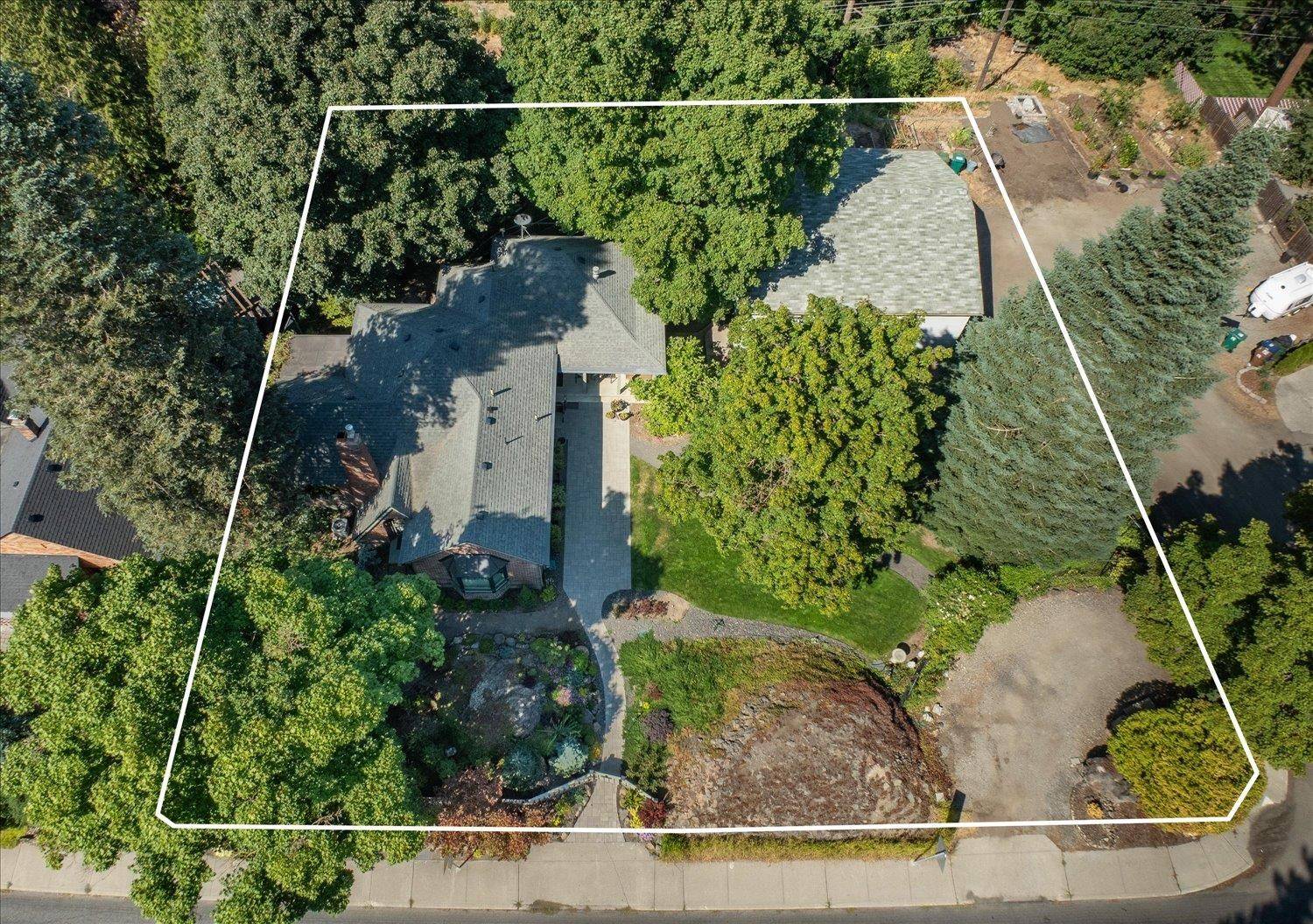 1421 E 18th Ave, Spokane, WA 99203