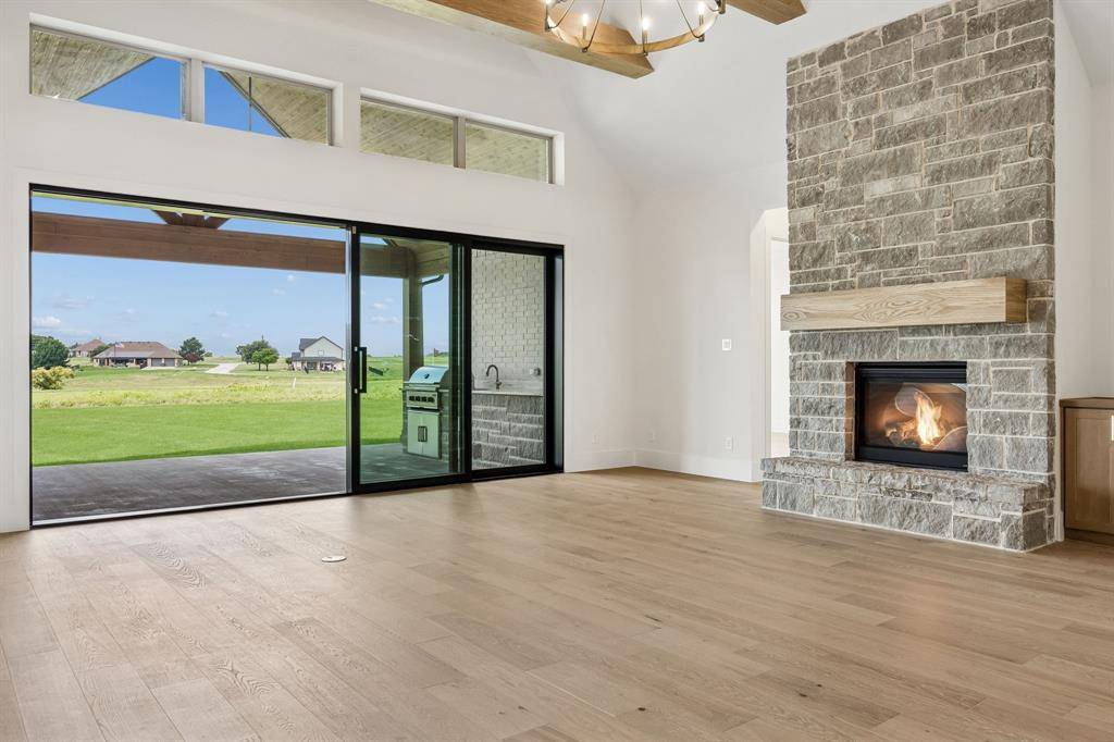 7435 S Aberdeen Drive, Cleburne, TX 76033