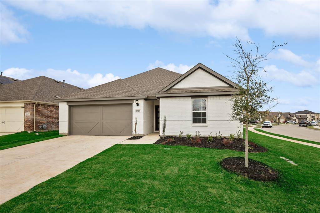 2429 Spring Side Drive, Royse City, TX 75189