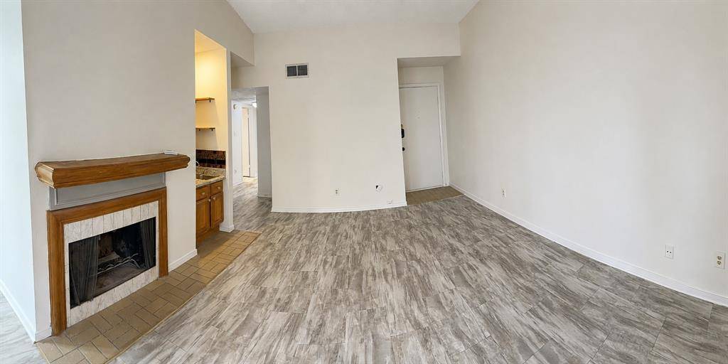9801 Royal Lane #208, Dallas, TX 75231