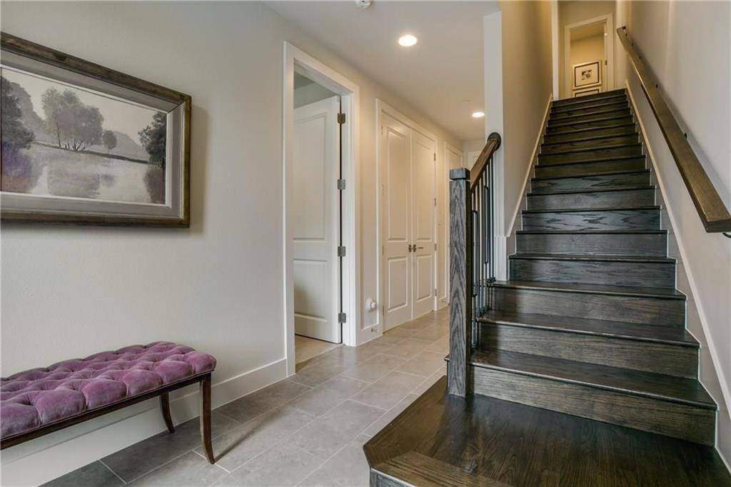 7700 Eastern Avenue #401, Dallas, TX 75209