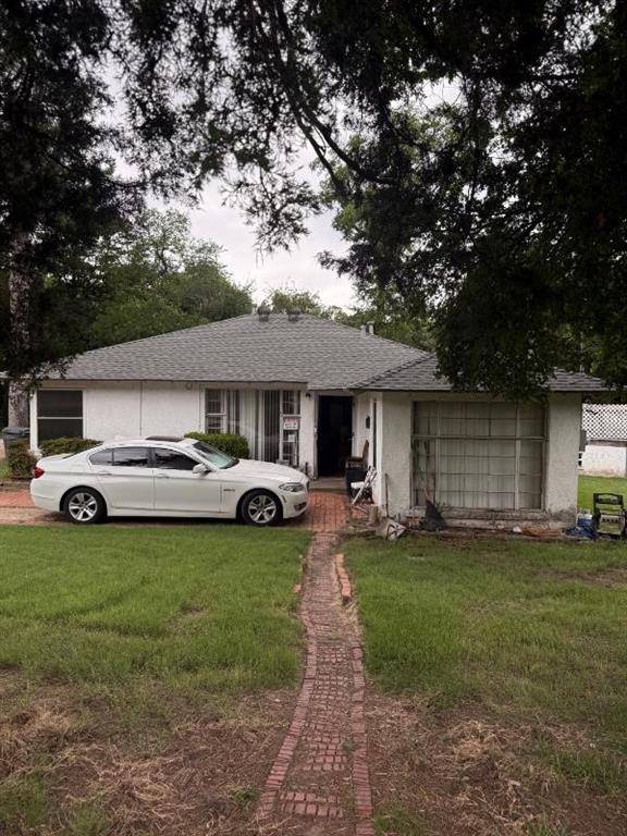 1531 E Lakeview Drive, Dallas, TX 75216