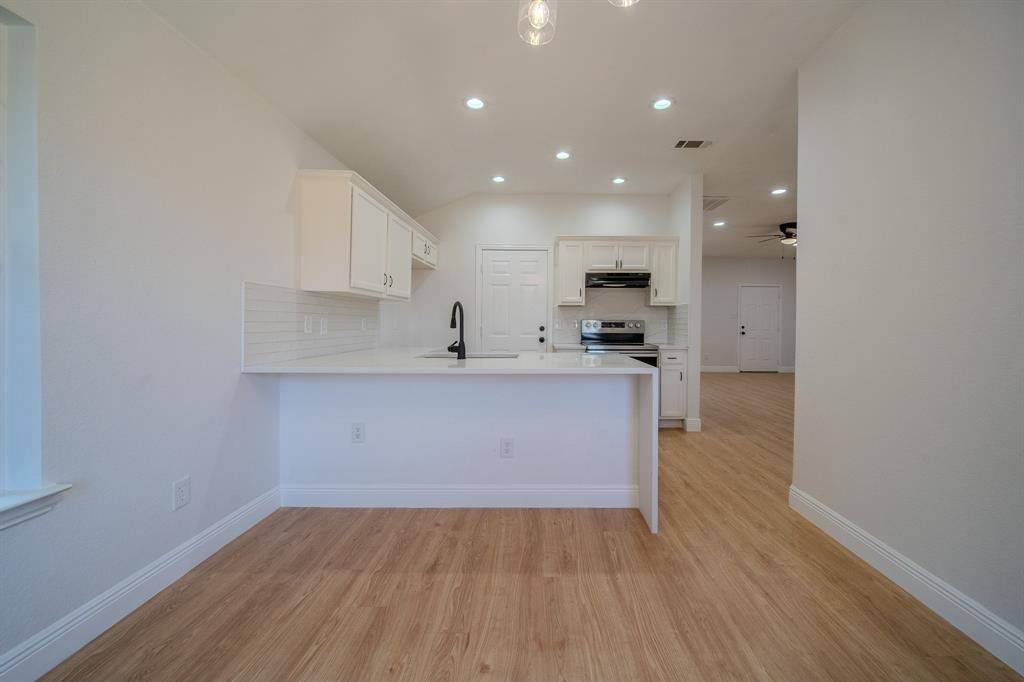 5219 Chippewa Drive, Dallas, TX 75212