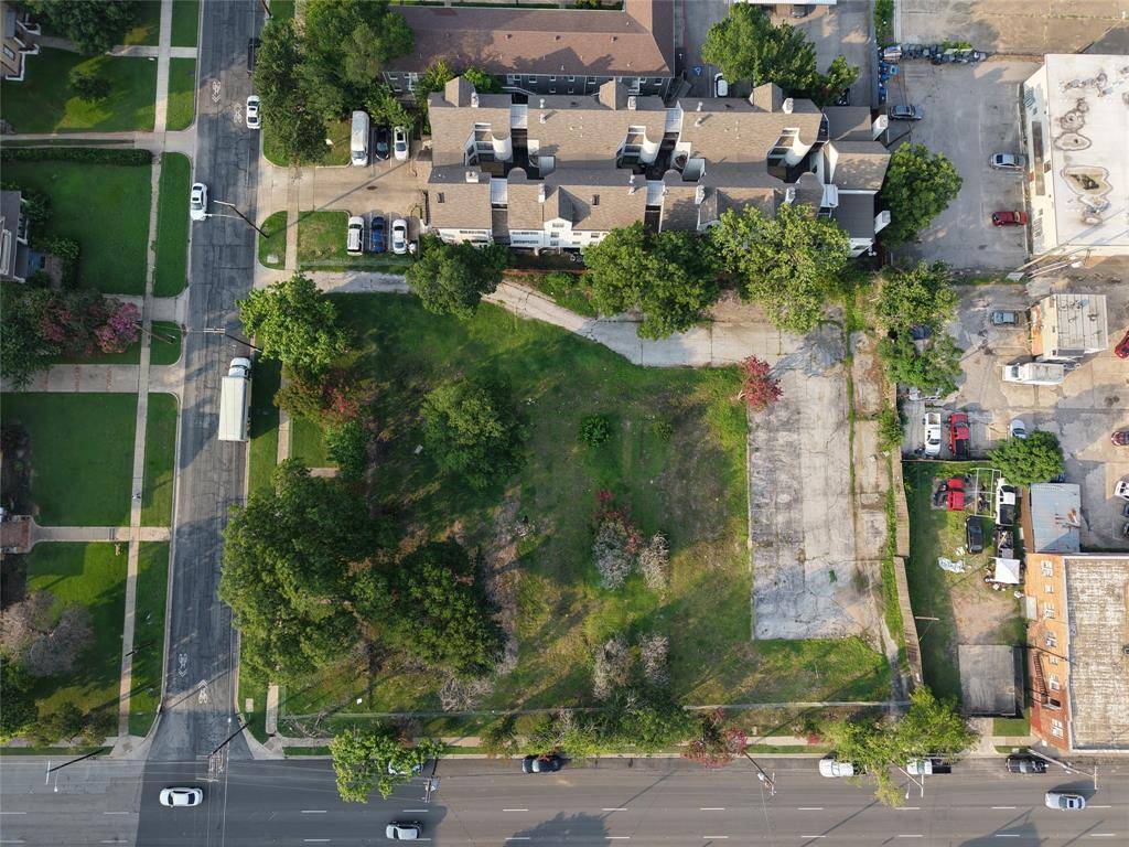 1000 N Peak Street, Dallas, TX 75204