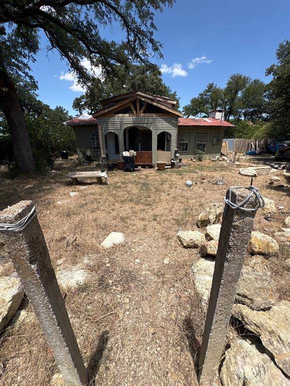 3221 Collin Street, Fort Worth, TX 76119