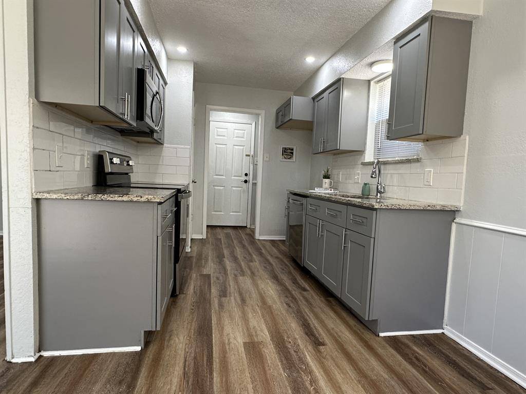 2442 February Lane, Grand Prairie, TX 75050