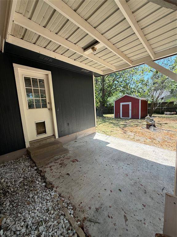 2220 Bella Vista Drive, Paris, TX 75460