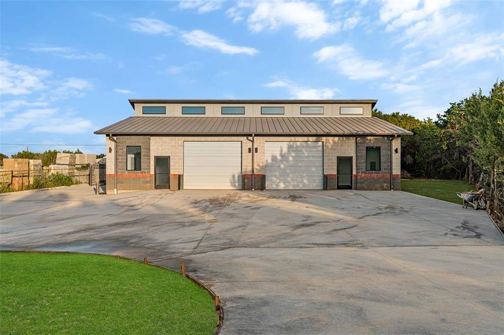 2555 Paluxy Highway, Granbury, TX 76048