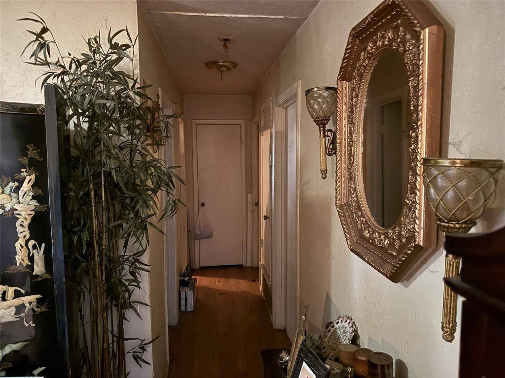 6526 Tioga Place, Dallas, TX 75241