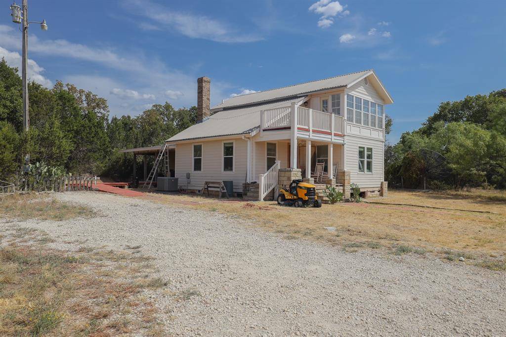 109 County Road 176, Ovalo, TX 79541