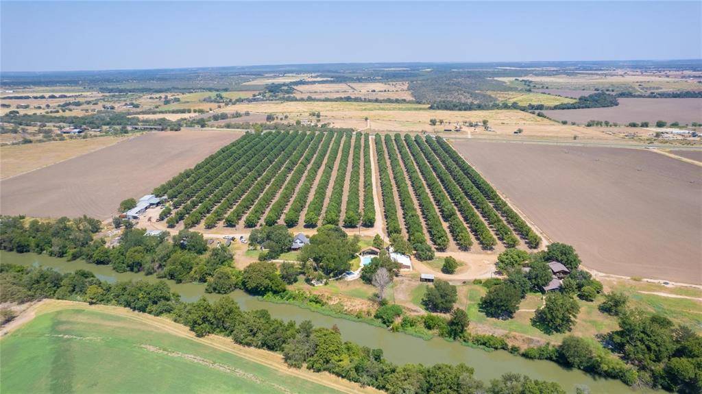 4075 W US Highway 190 C, San Saba, TX 76877