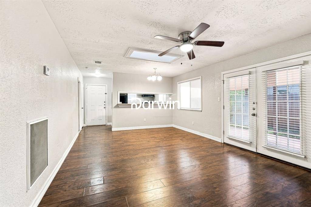 1379 Dell Dale Street, Channelview, TX 77530