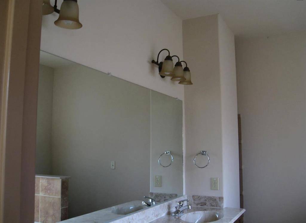 2506 Apollo Villa Road, Garland, TX 75044