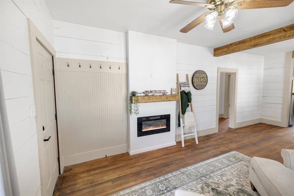 1307 Ave I, Brownwood, TX 76801