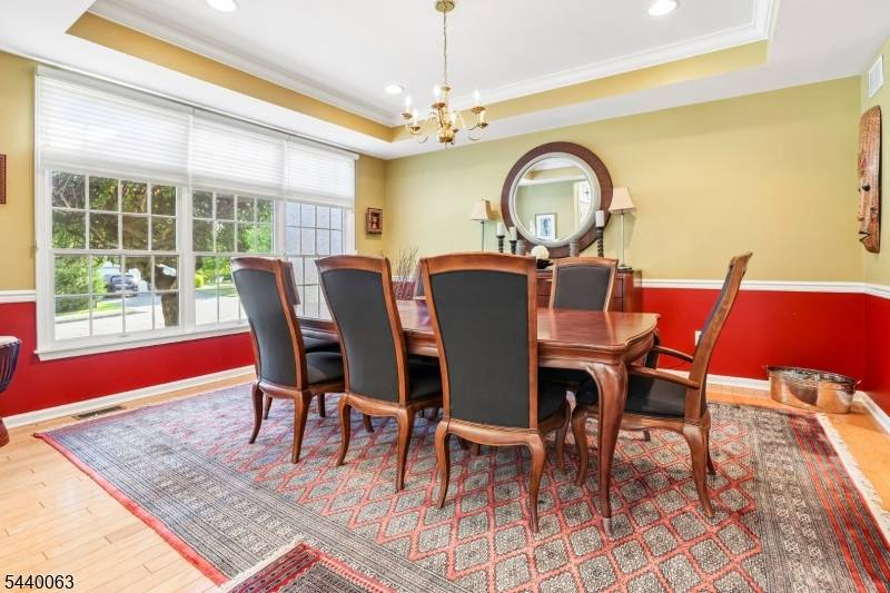 17 Coggins Ln, West Orange Twp., NJ 07052