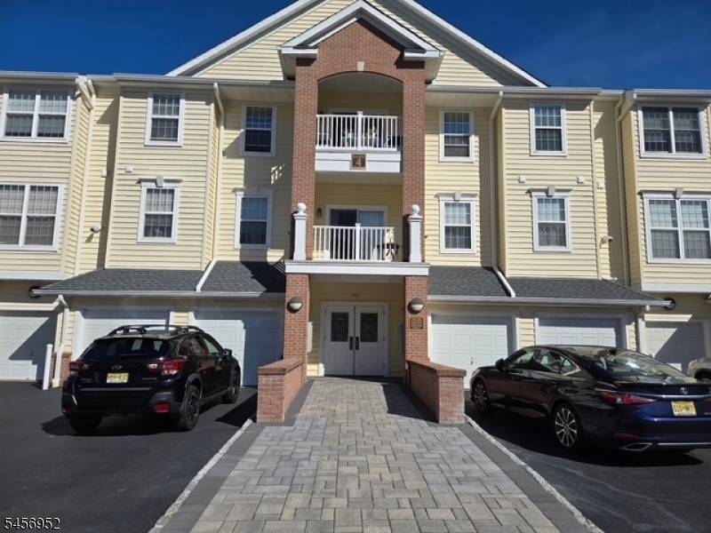 2101 Avery Ct #2101, Franklin Twp., NJ 08873