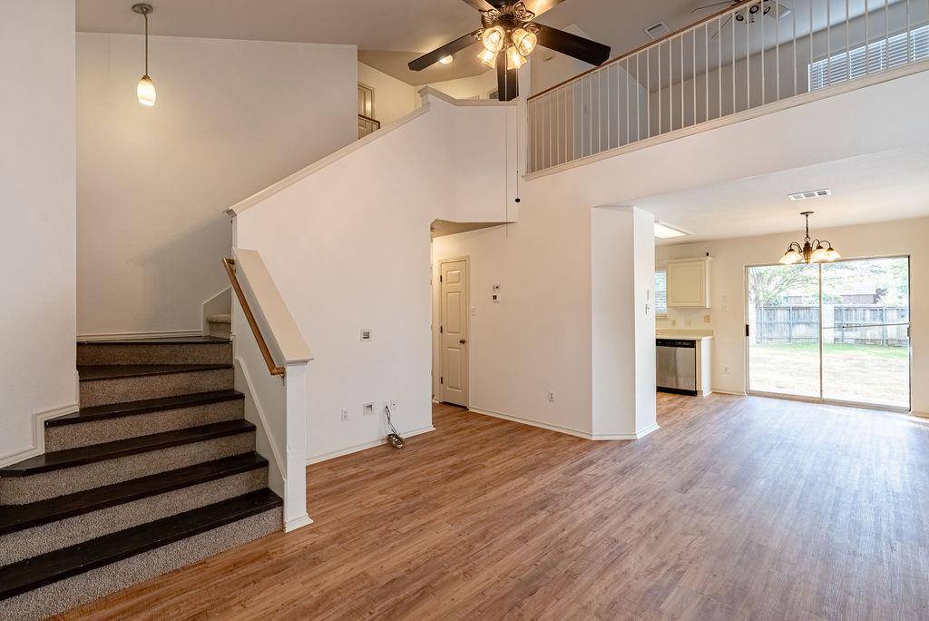 13505 Dulles Ave, Austin, TX 78729