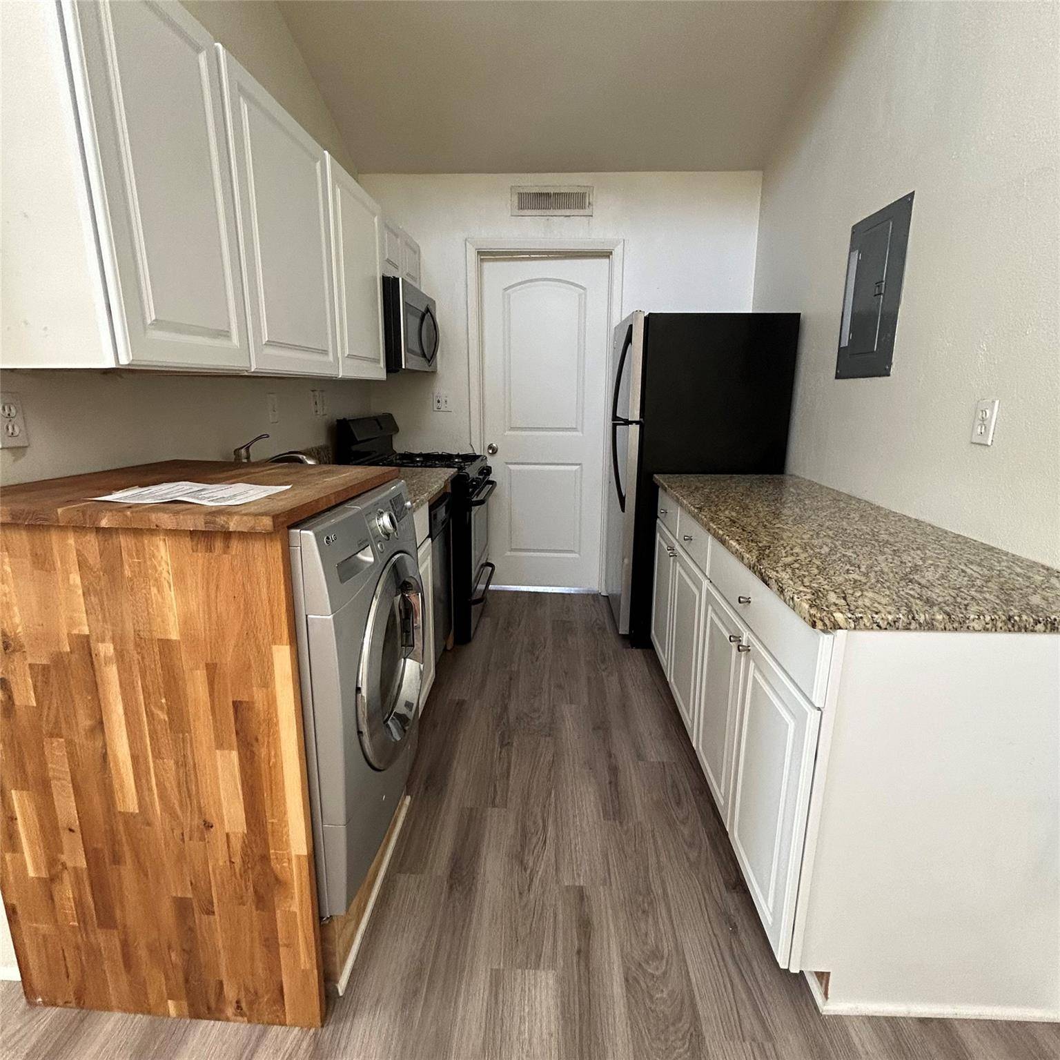 1106 W 22nd ST #8, Austin, TX 78705