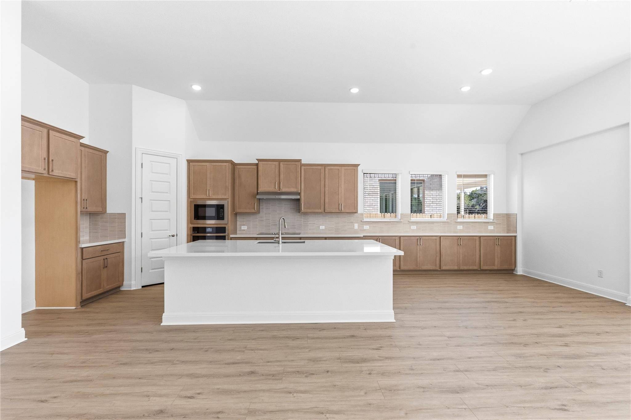 1800 Scenic Heights LN, Georgetown, TX 78628