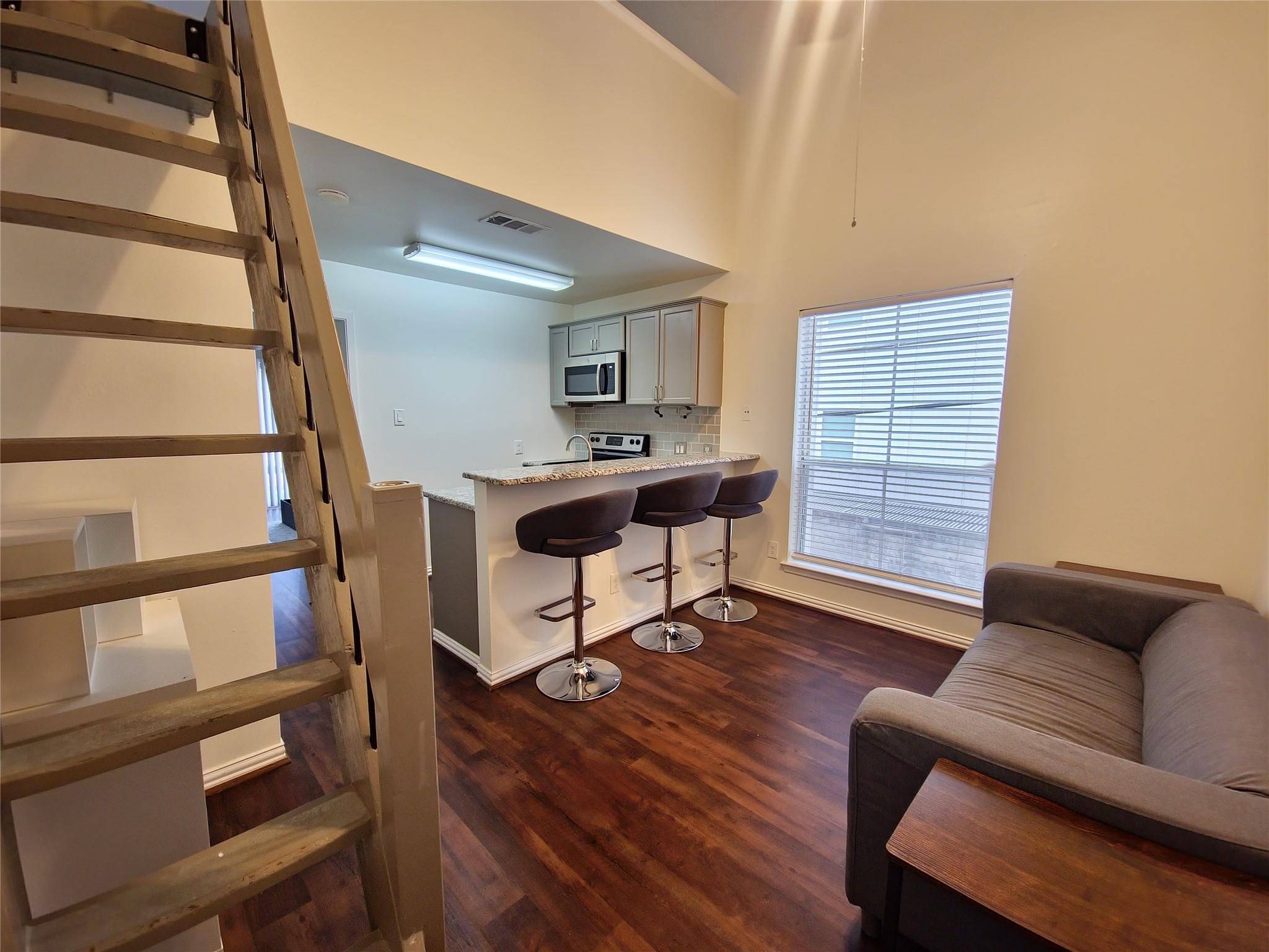 2313 Longview ST #205, Austin, TX 78705