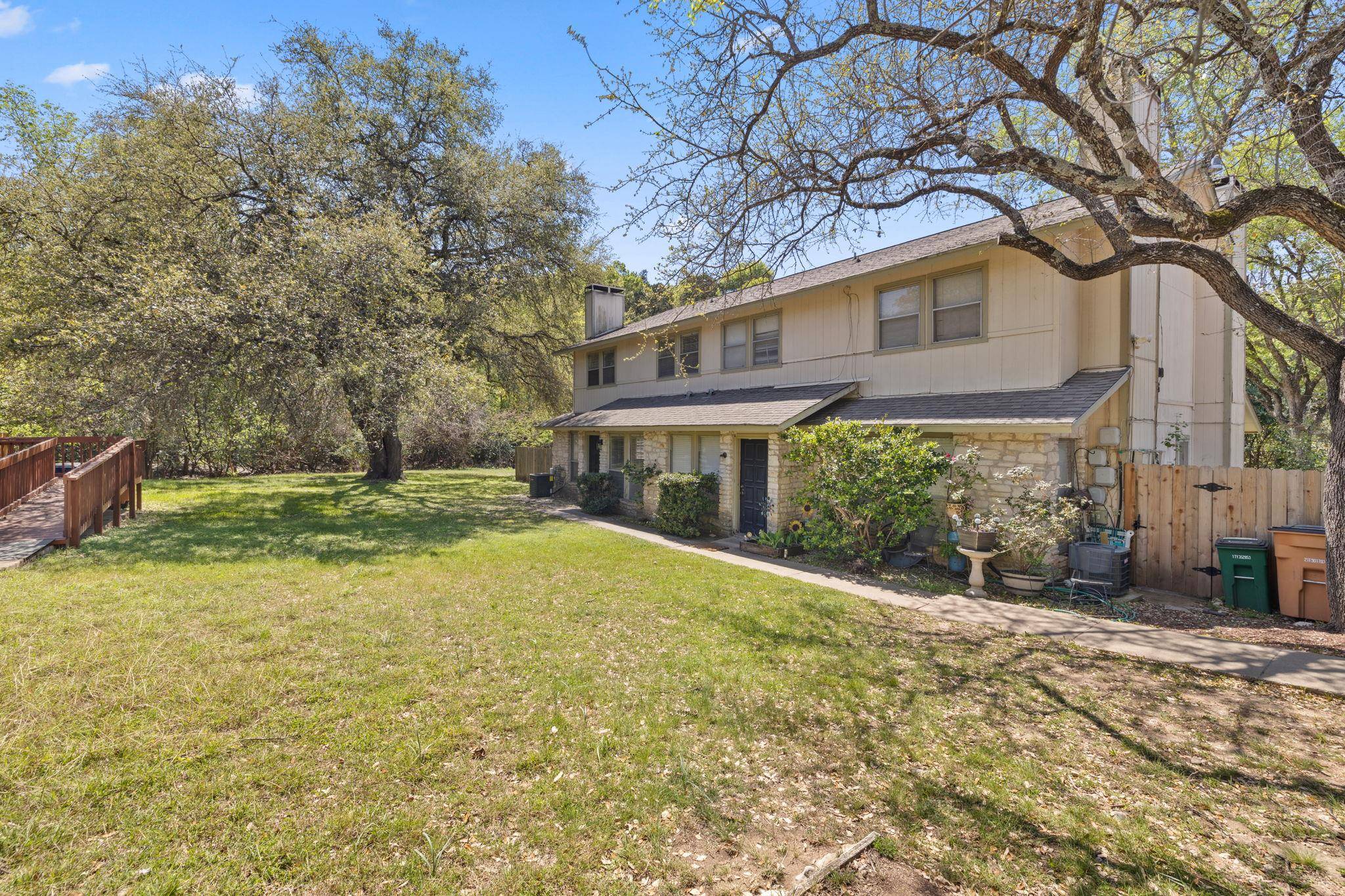 9100 Mountain Ridge DR #6C, Austin, TX 78759