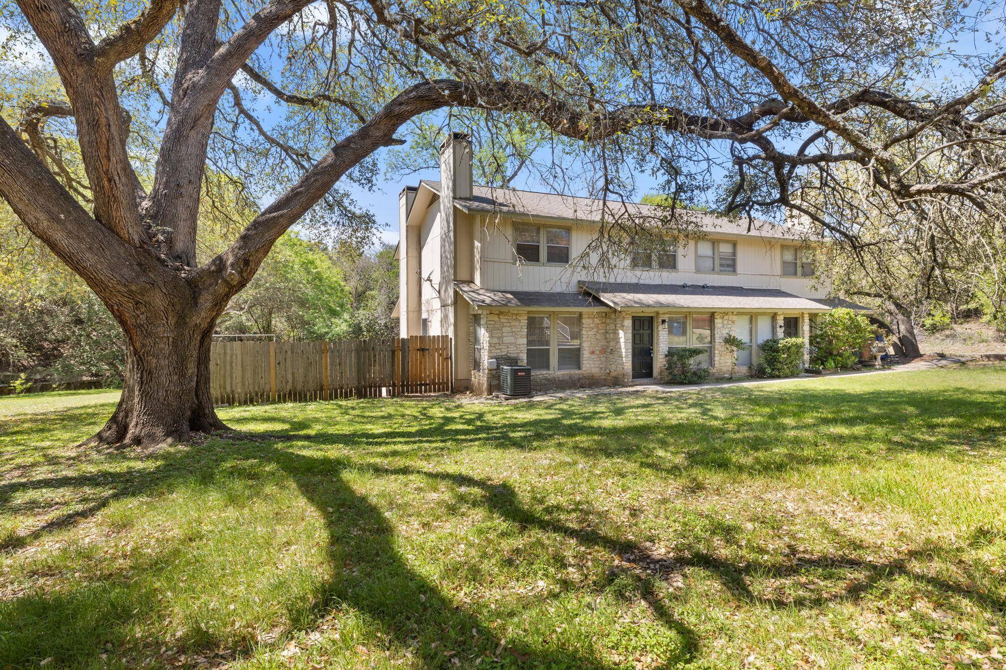 9100 Mountain Ridge DR #6C, Austin, TX 78759