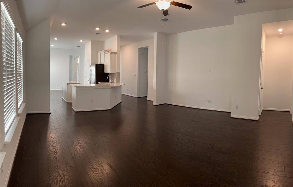 521 Panzano DR, Georgetown, TX 78628