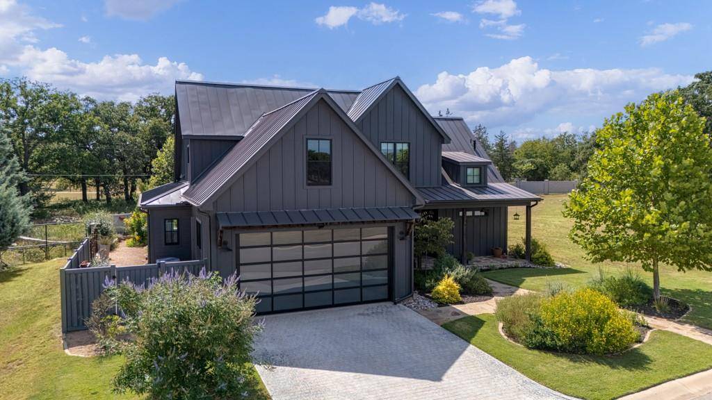 116 Baurenhof CT, Fredericksburg, TX 78624