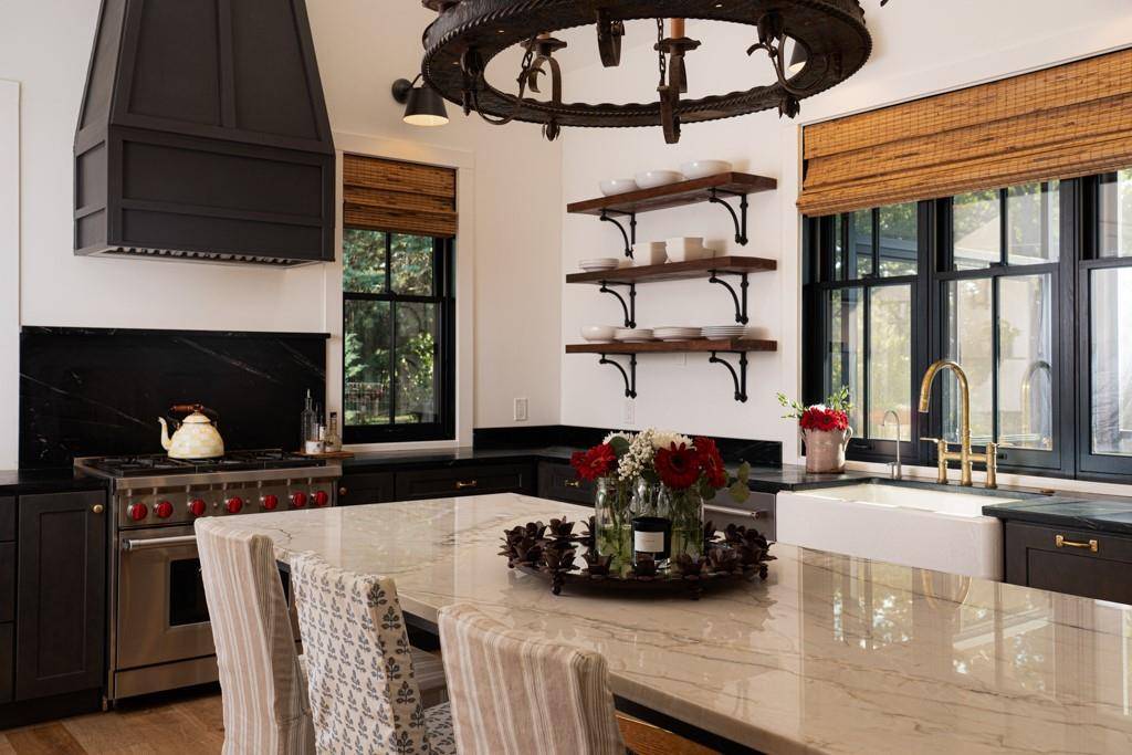 116 Baurenhof CT, Fredericksburg, TX 78624