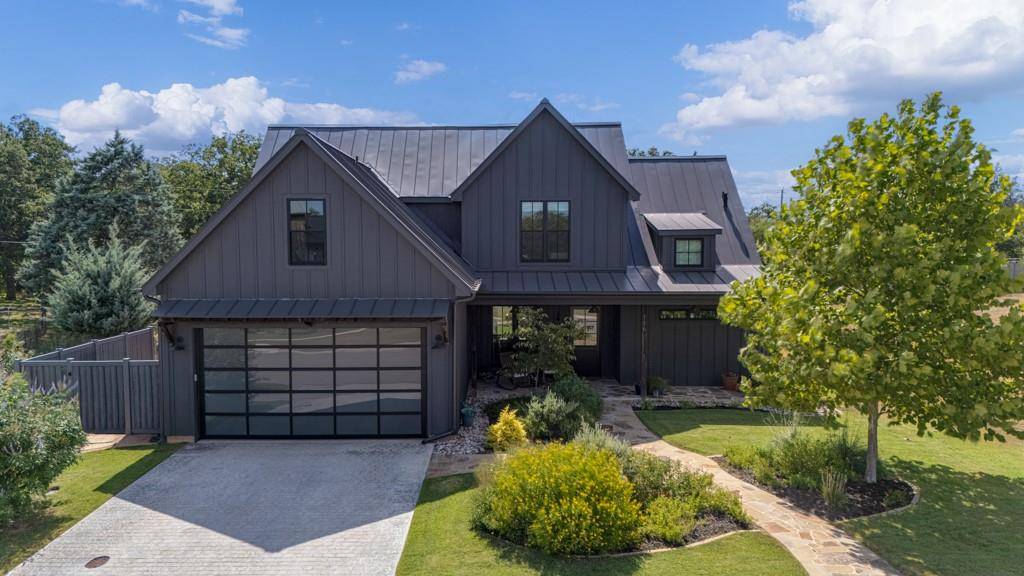 116 Baurenhof CT, Fredericksburg, TX 78624