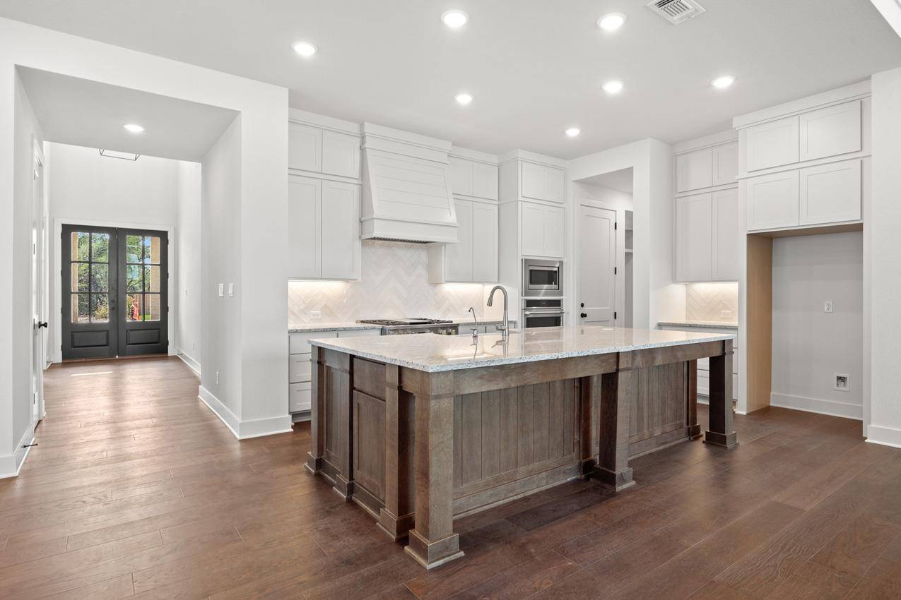 1109 Twisted Tarpley LN, Georgetown, TX 78628