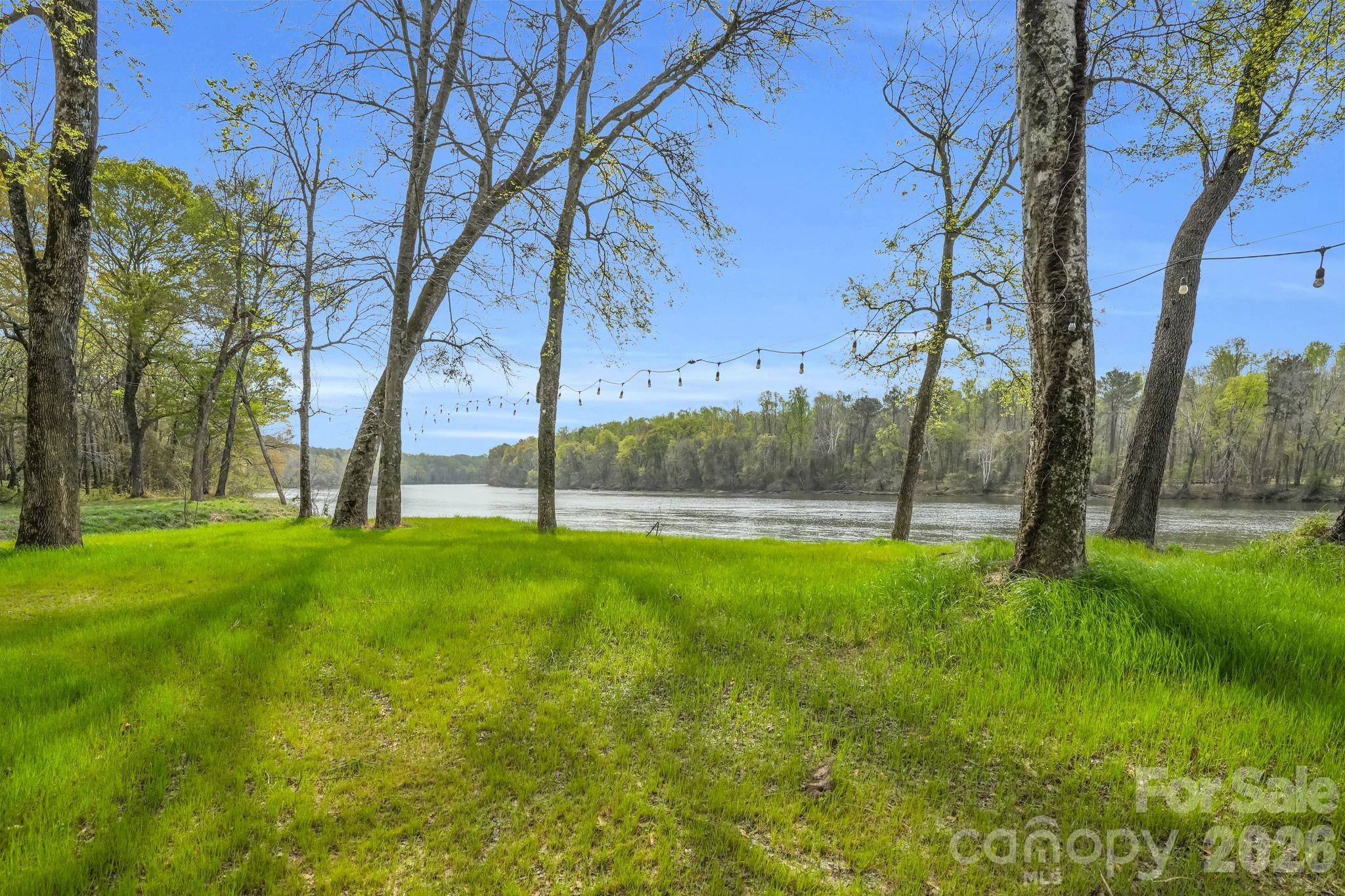 312 Old Hickory CT, Fort Mill, SC 29715