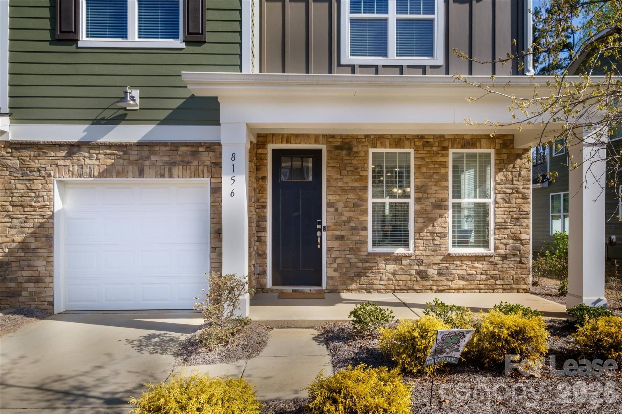 8156 Merryvale LN, Charlotte, NC 28214