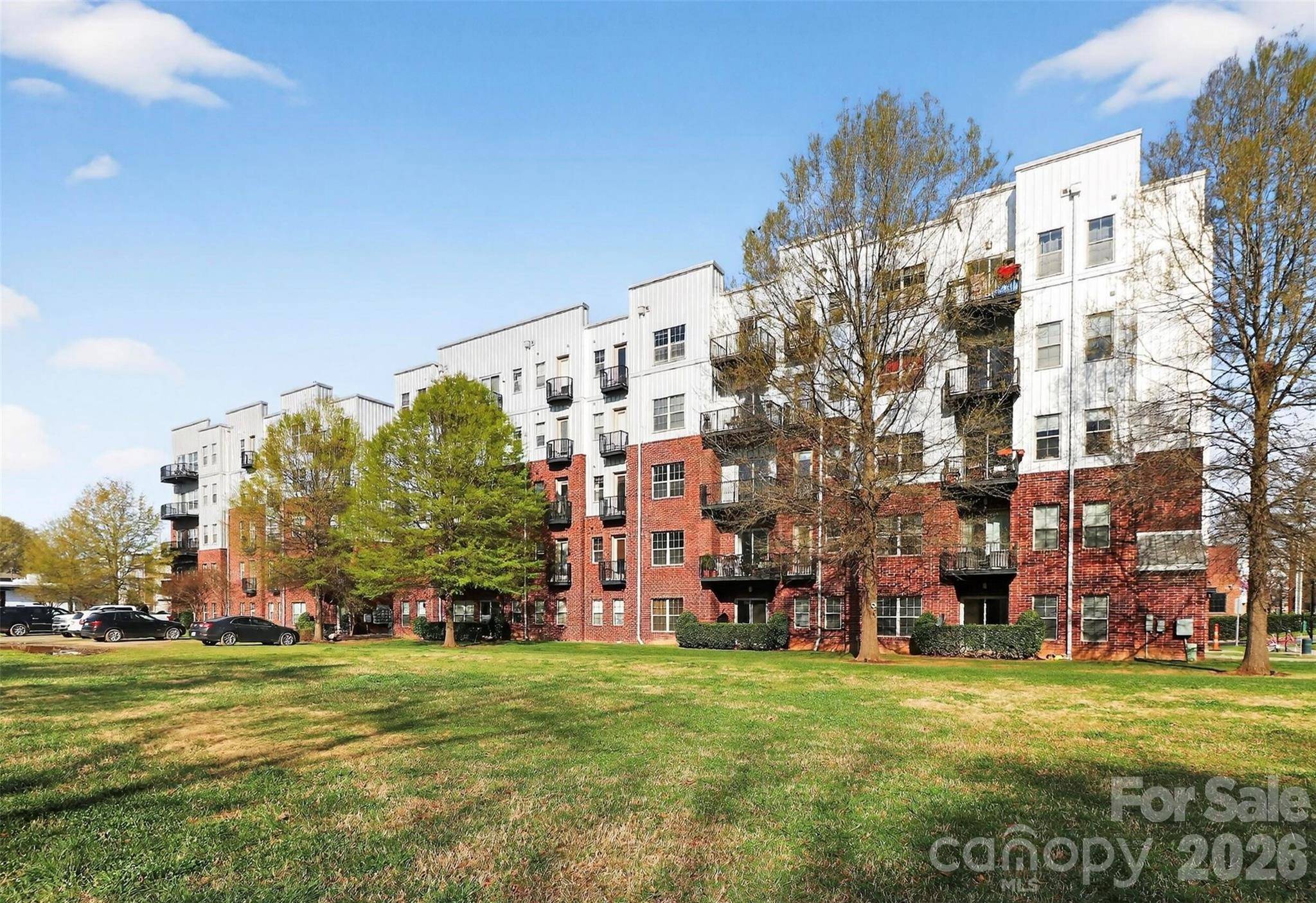 2338 Yadkin AVE #308, Charlotte, NC 28205