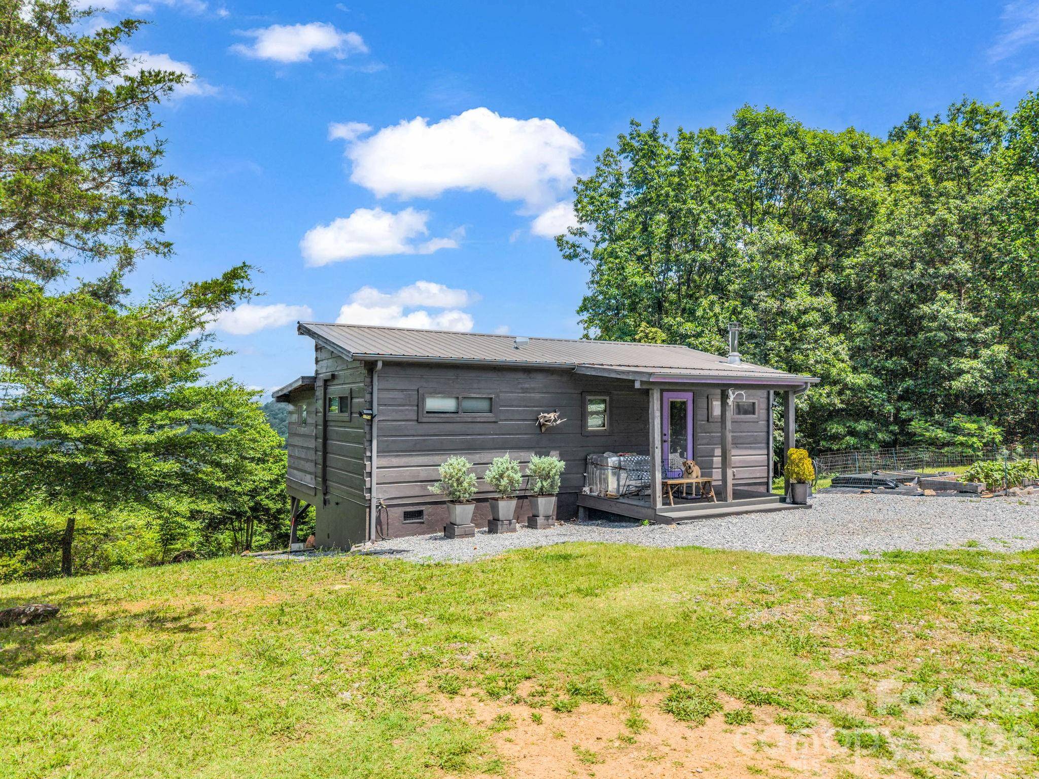 1300 Towery TRCE, Ellenboro, NC 28040