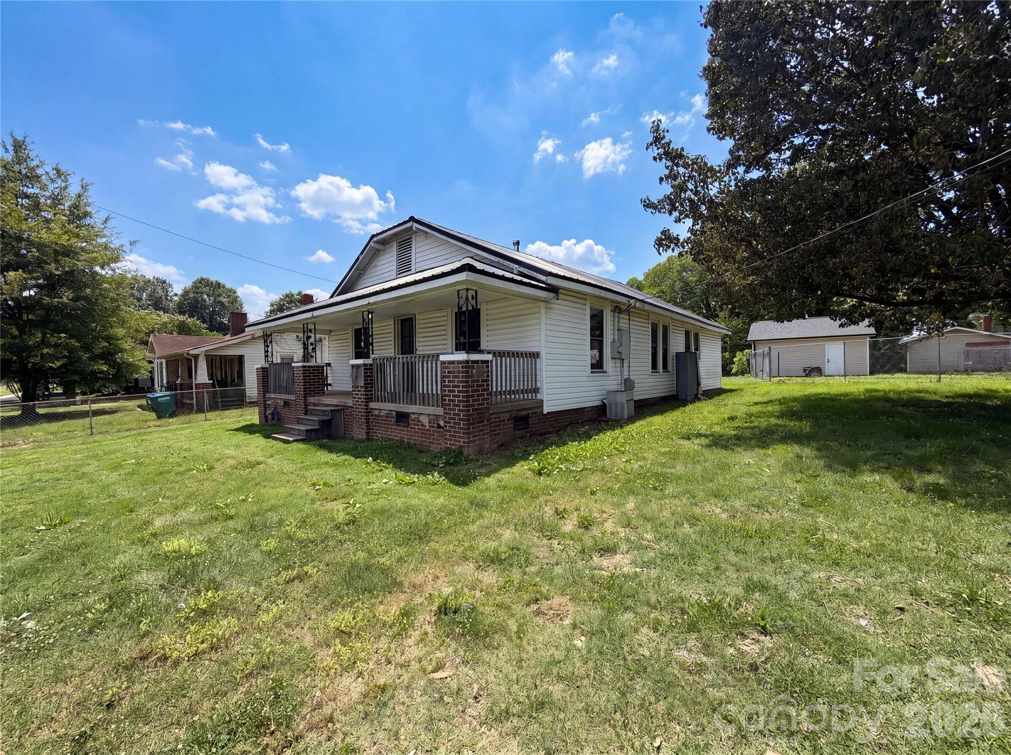 308 School ST, Rockwell, NC 28138