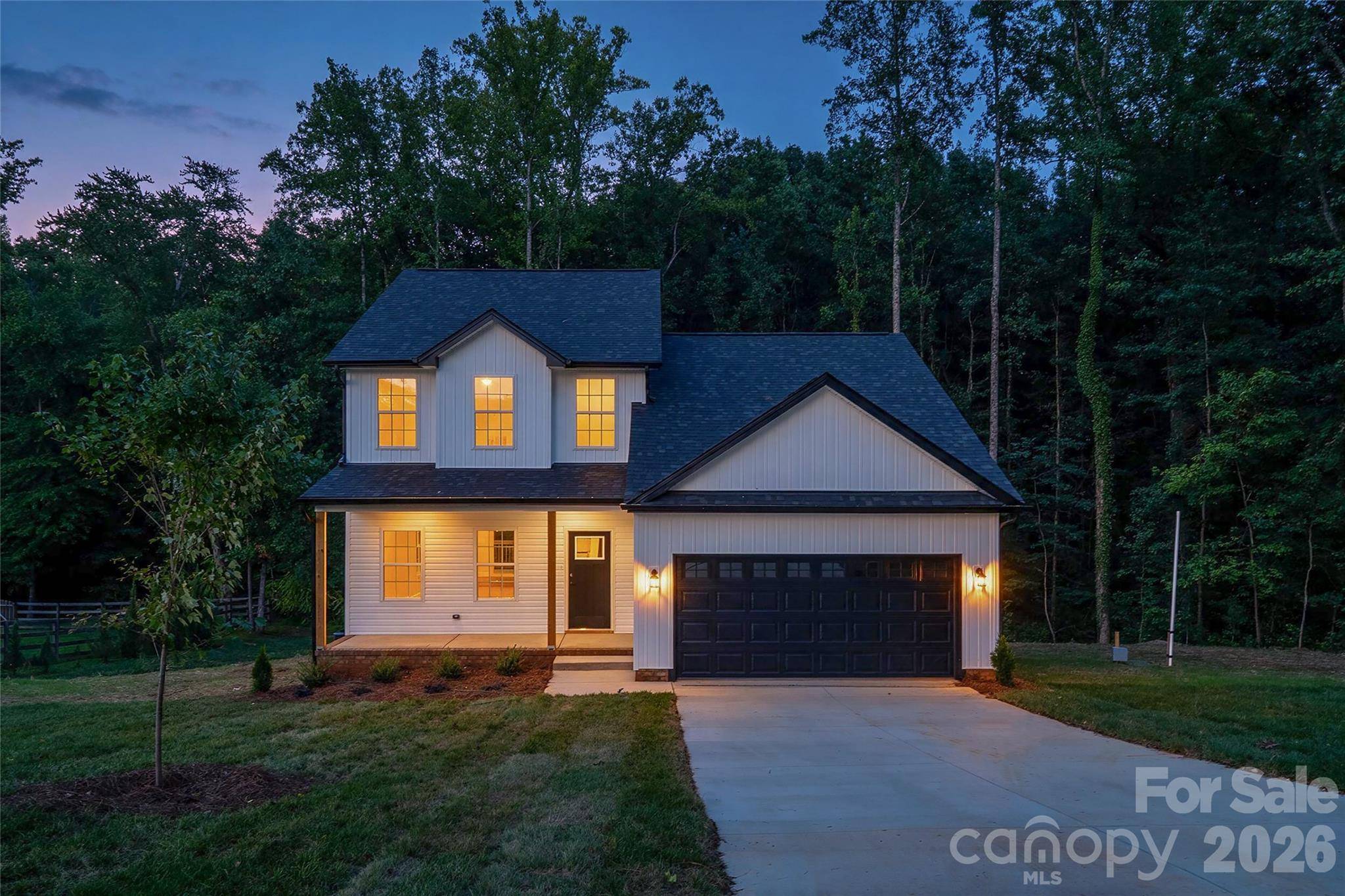 2937 Martin ST, Walkertown, NC 27051