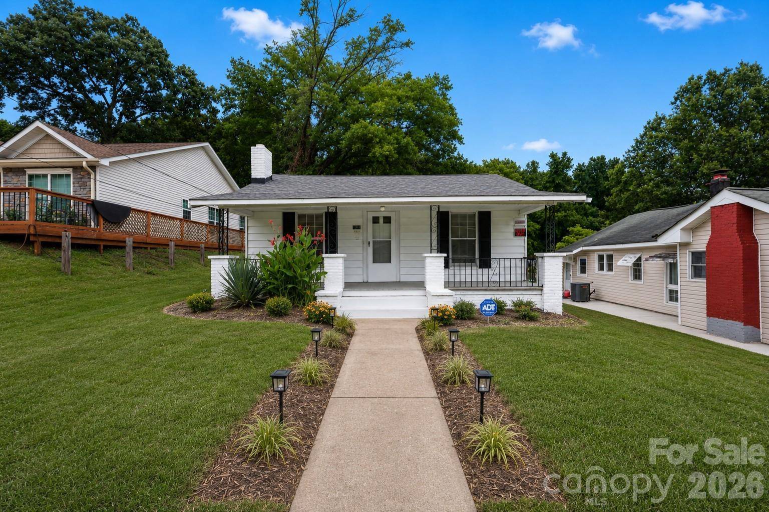 1306 Forrest ST, High Point, NC 27262