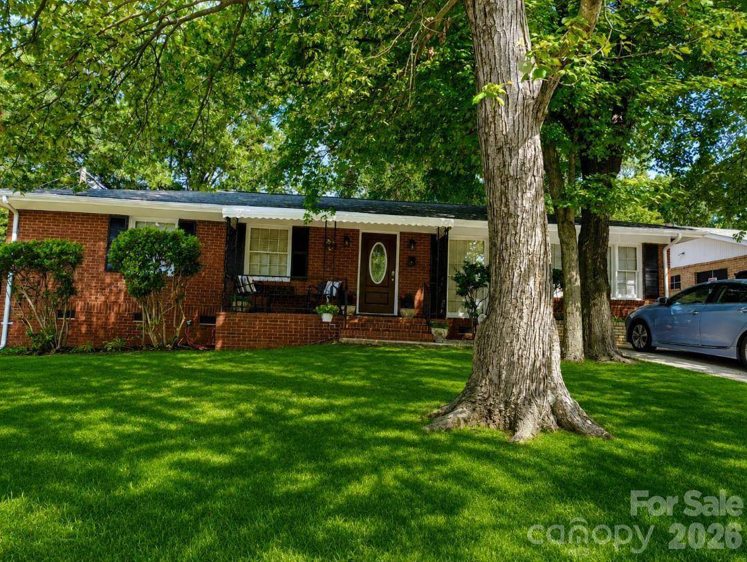 406 S Shaver ST, Salisbury, NC 28144