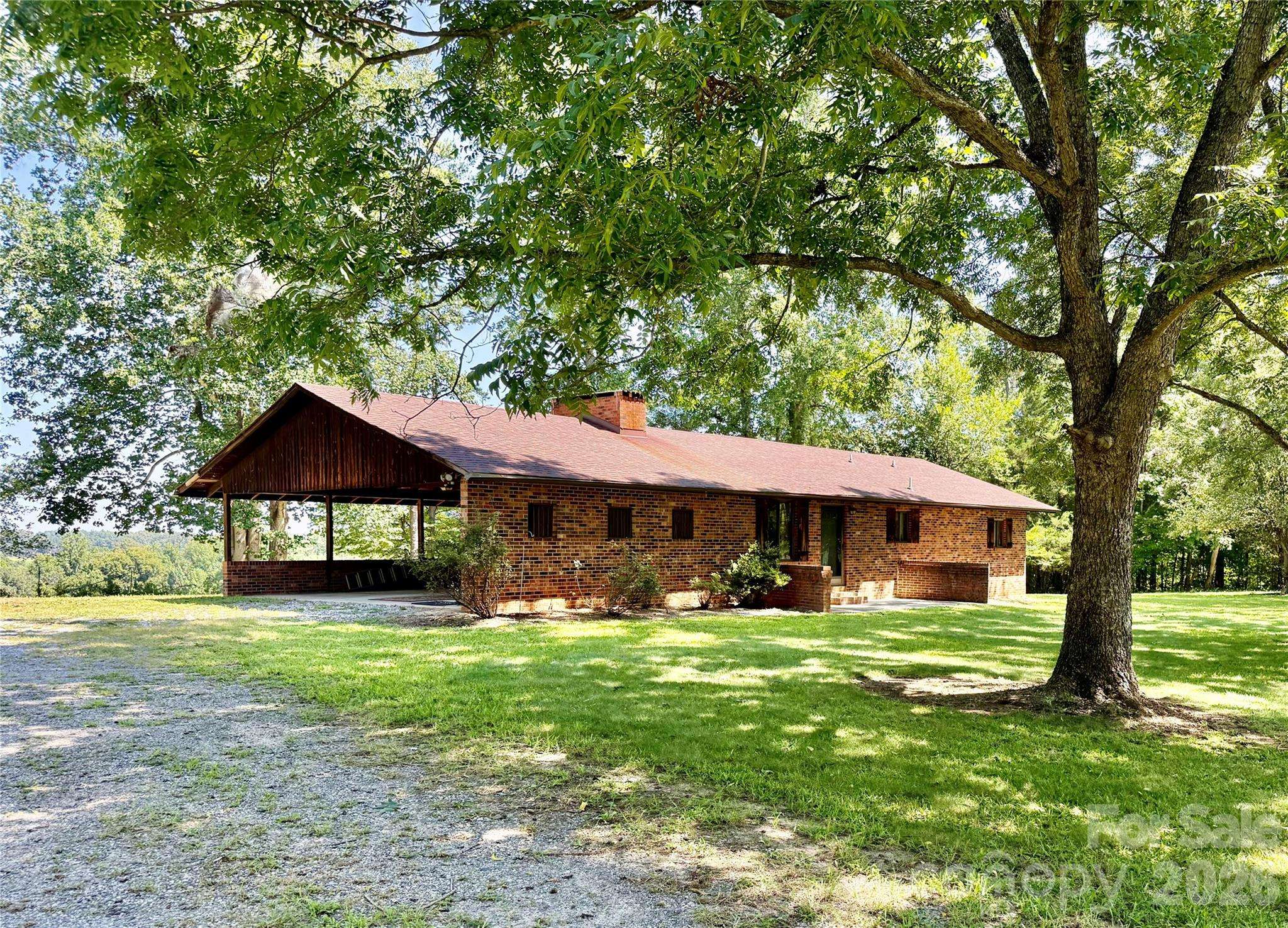 6494 W US Highway 64 HWY, Lexington, NC 27295