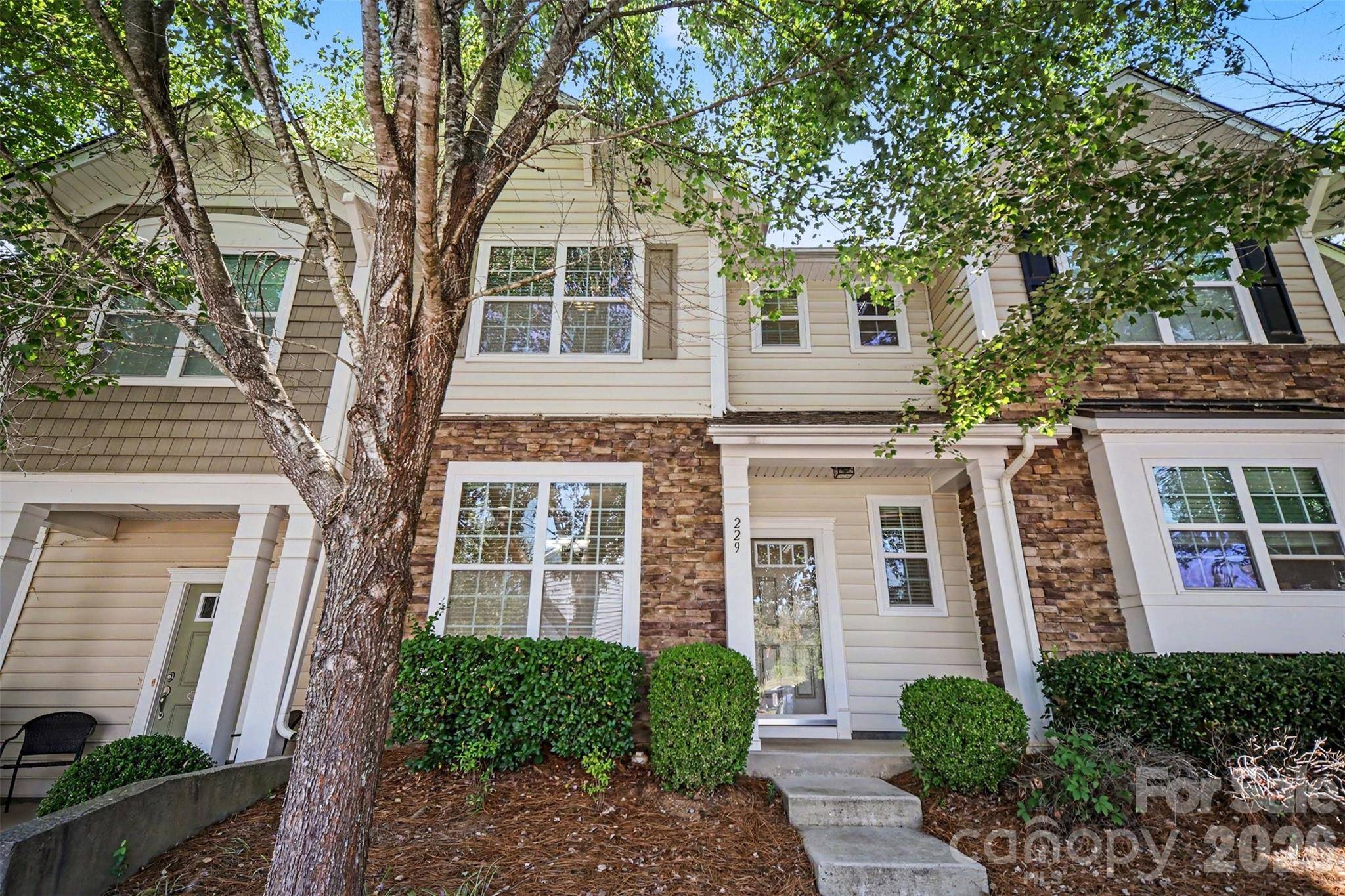 229 Misty Knoll LN, Belmont, NC 28012
